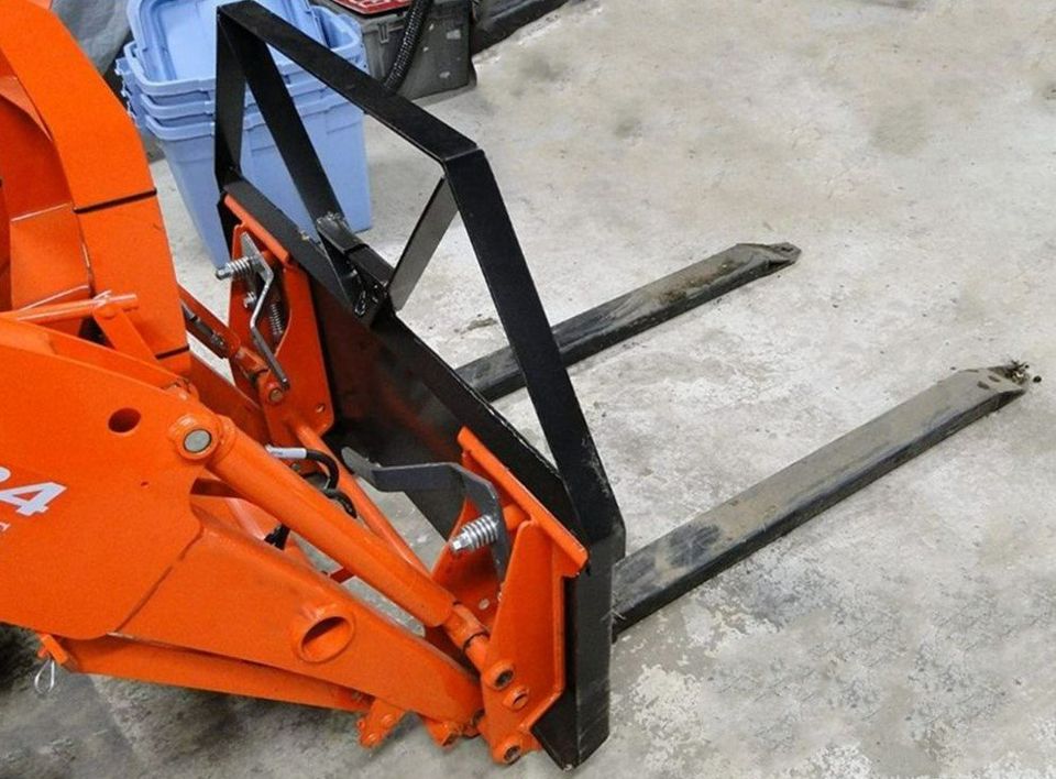 46" Pallet Fork Attachment With Pallet Fork Blades - Skid Steer Quick Tach